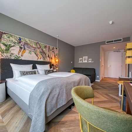 Vienna House Easy By Wyndham Amsterdam Airport Schiphol Hotel Hoofddorp Ngoại thất bức ảnh