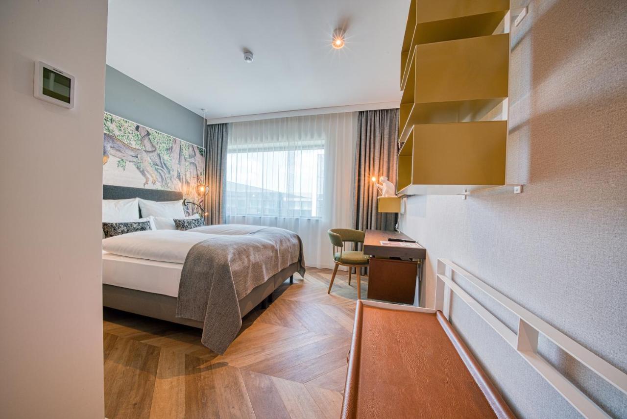 Vienna House Easy By Wyndham Amsterdam Airport Schiphol Hotel Hoofddorp Ngoại thất bức ảnh