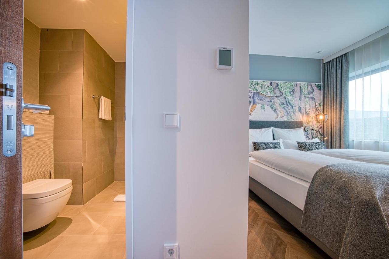 Vienna House Easy By Wyndham Amsterdam Airport Schiphol Hotel Hoofddorp Ngoại thất bức ảnh