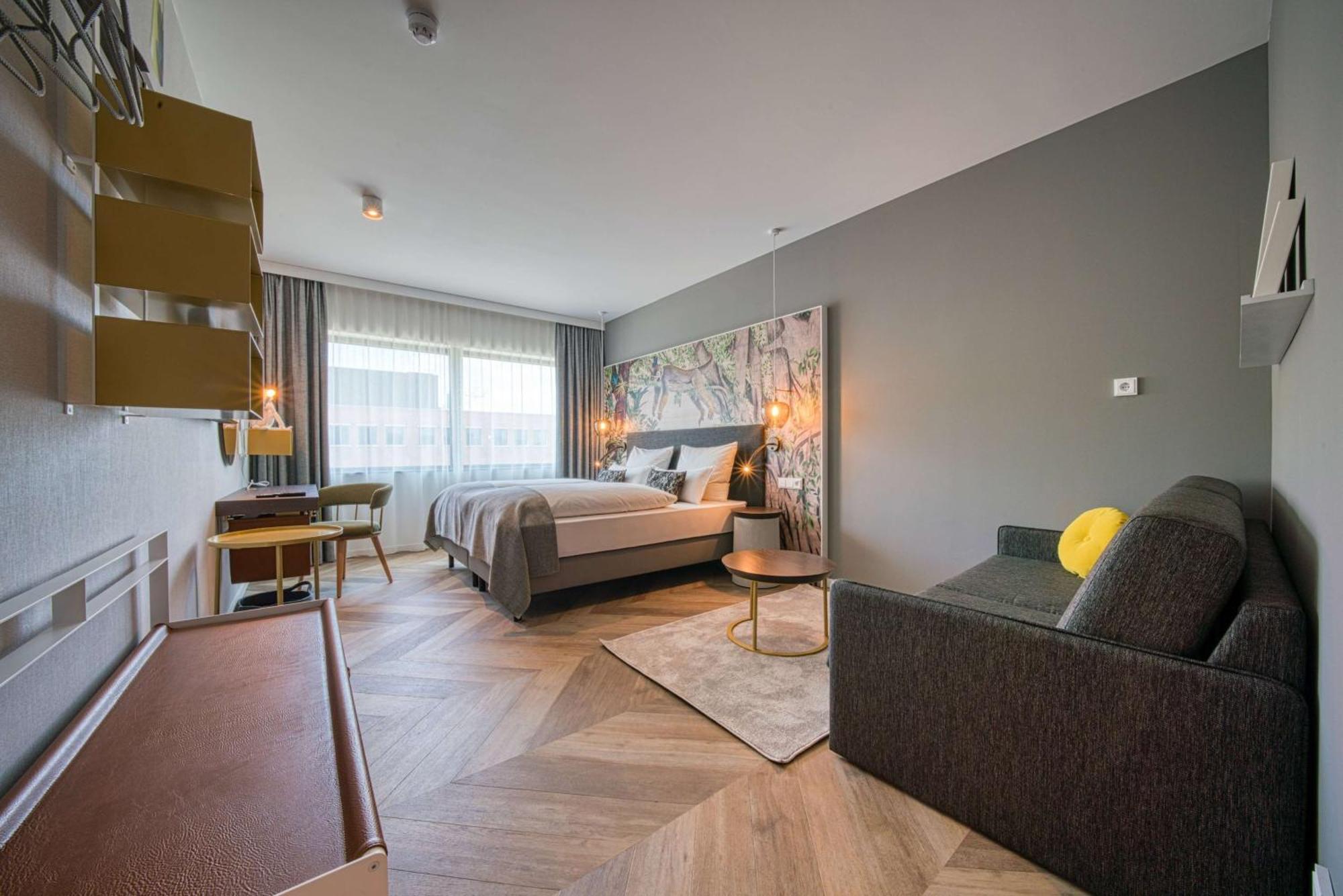 Vienna House Easy By Wyndham Amsterdam Airport Schiphol Hotel Hoofddorp Ngoại thất bức ảnh