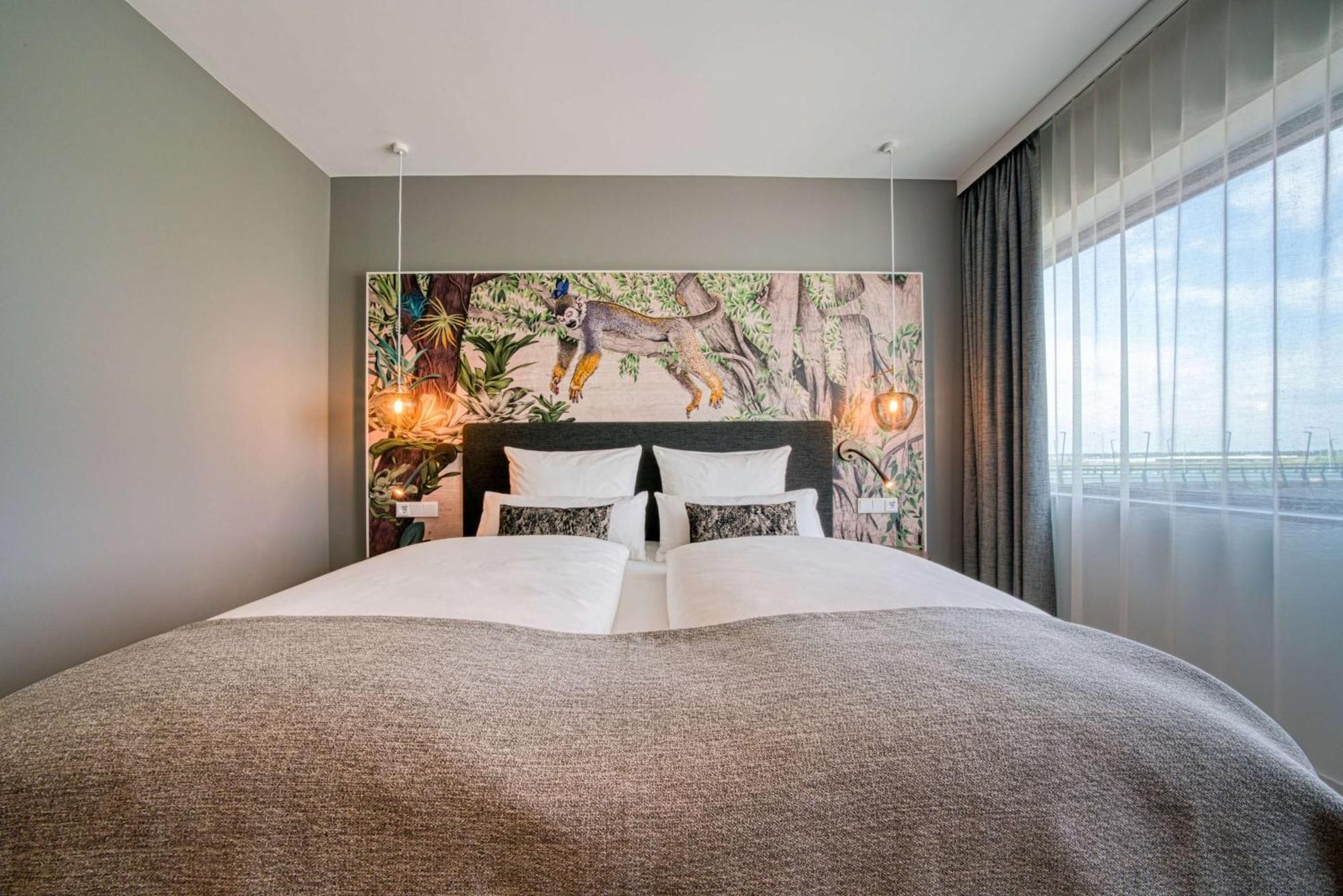 Vienna House Easy By Wyndham Amsterdam Airport Schiphol Hotel Hoofddorp Ngoại thất bức ảnh