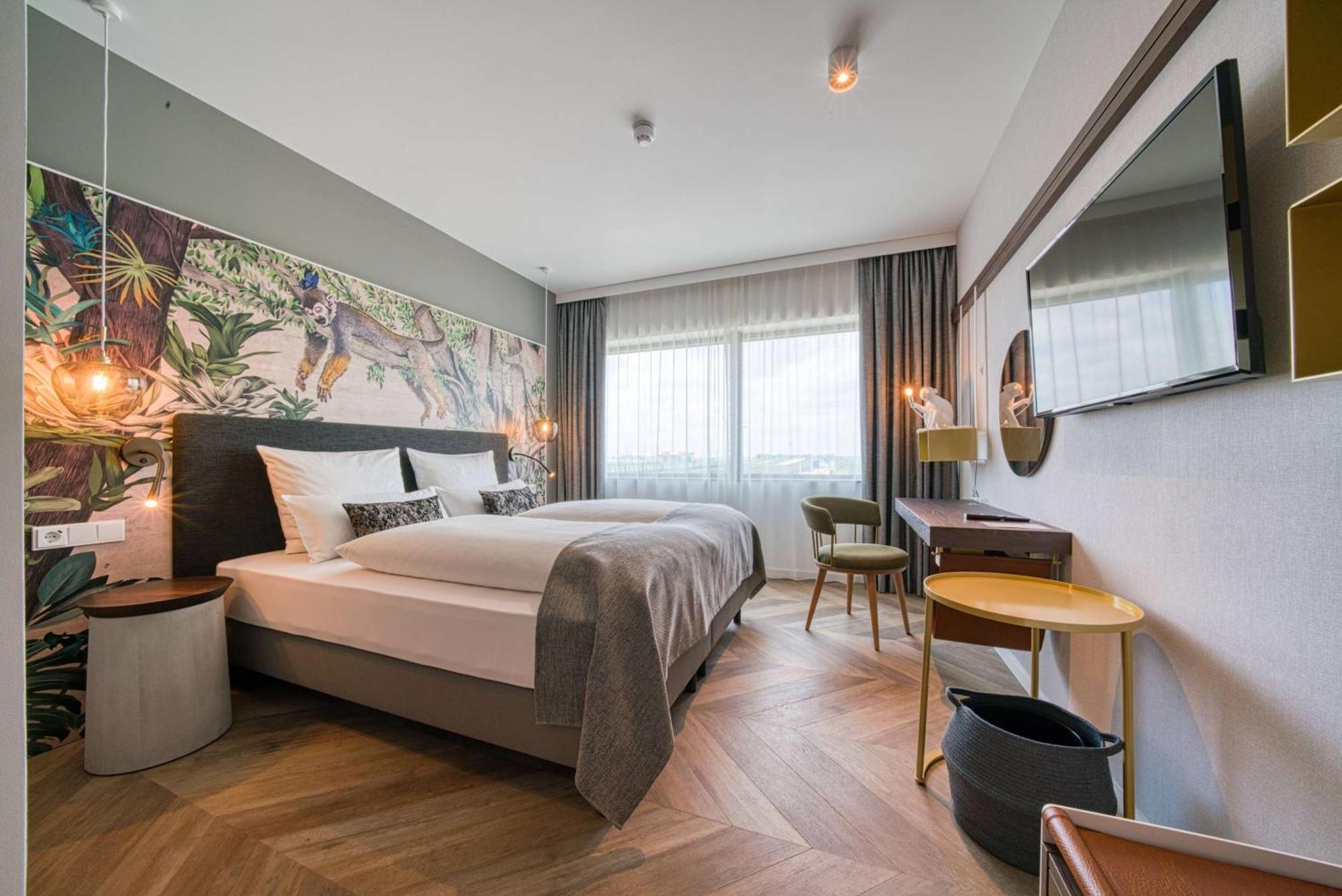 Vienna House Easy By Wyndham Amsterdam Airport Schiphol Hotel Hoofddorp Ngoại thất bức ảnh