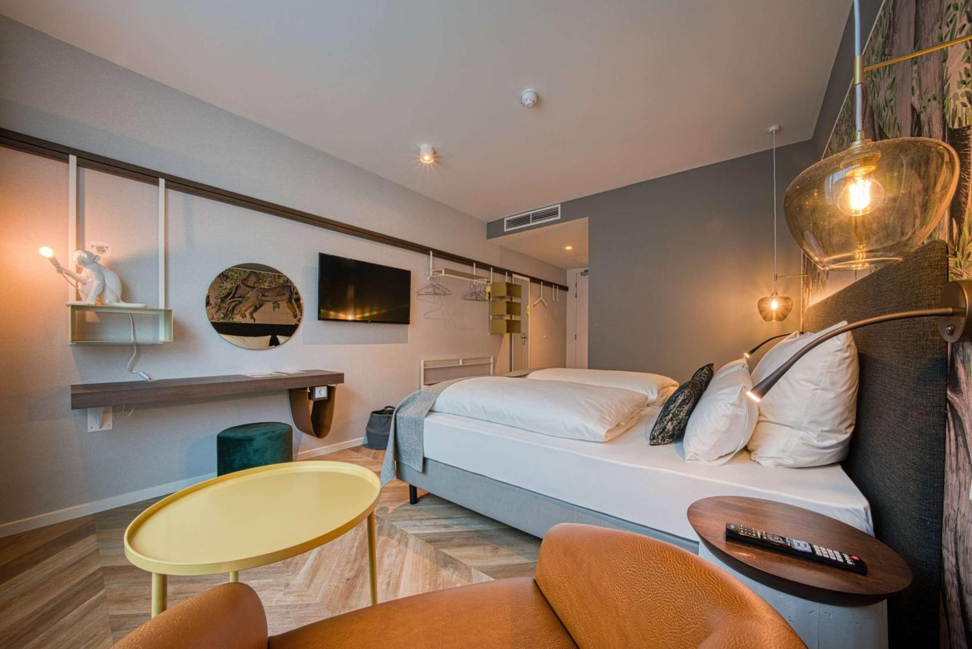 Vienna House Easy By Wyndham Amsterdam Airport Schiphol Hotel Hoofddorp Ngoại thất bức ảnh