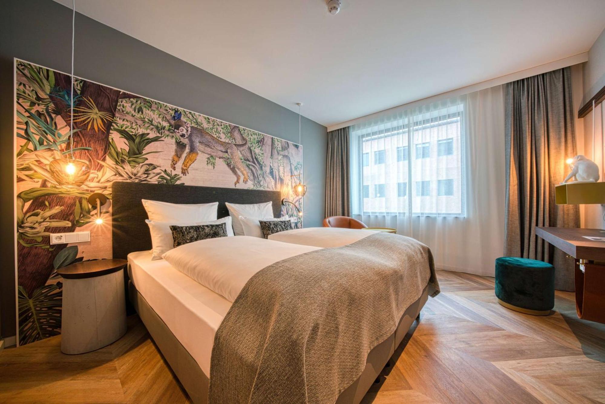 Vienna House Easy By Wyndham Amsterdam Airport Schiphol Hotel Hoofddorp Ngoại thất bức ảnh